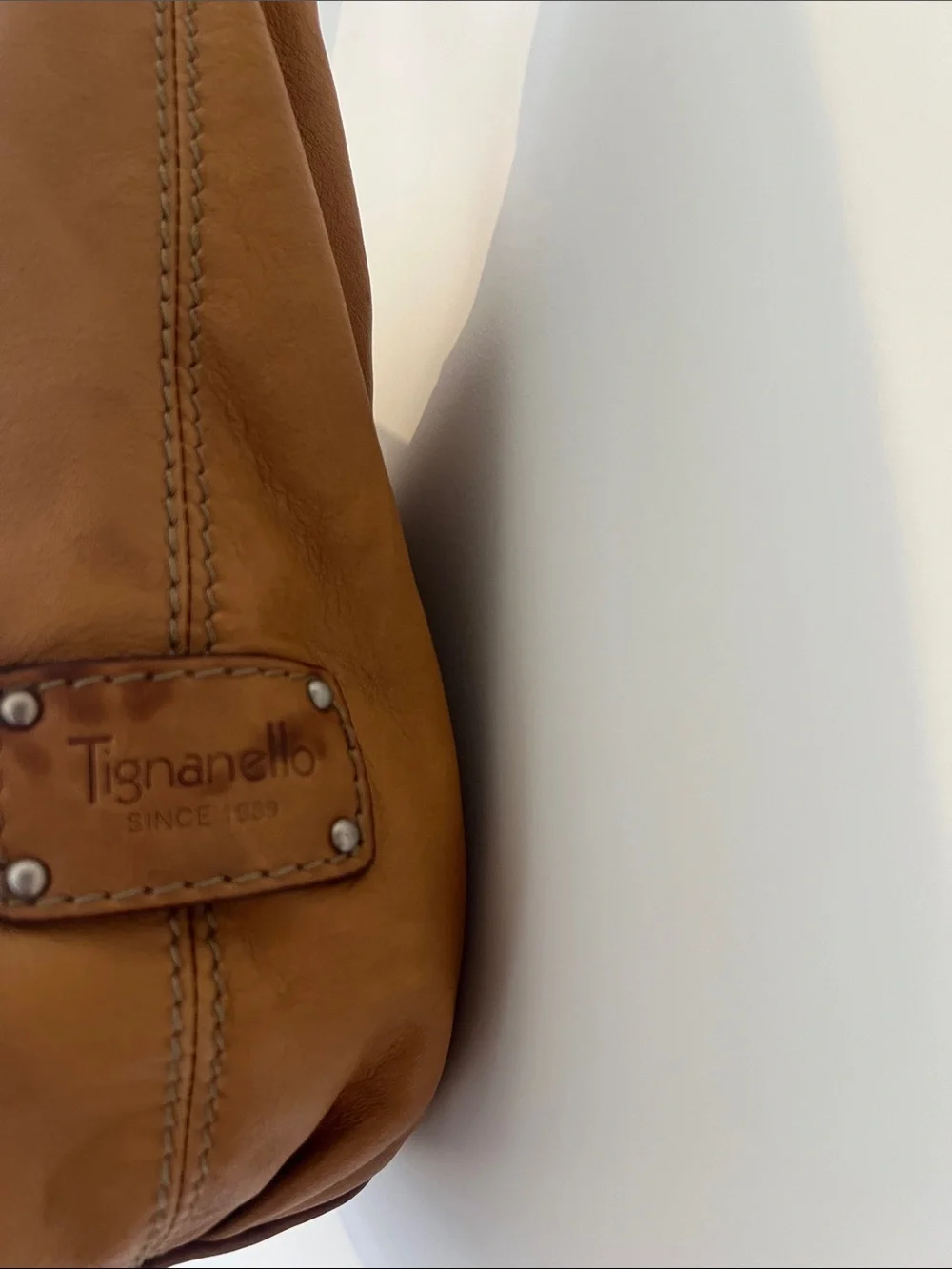 Tiganello Cognac Leather Shoulder Bag - Classic Hobo Style. Gorgeous!